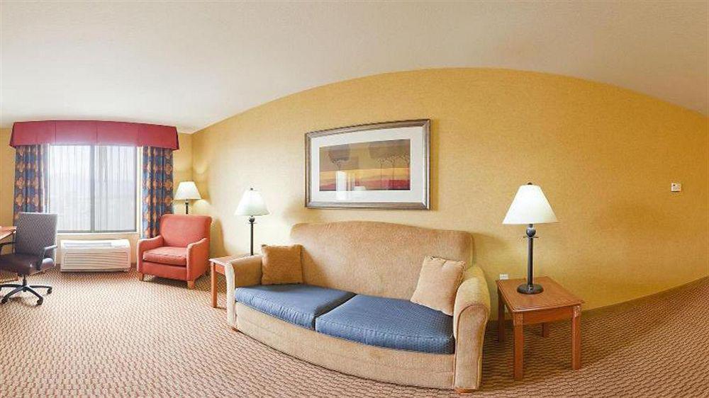 Holiday Inn Express Ontario By Ihg Creekside Exterior foto