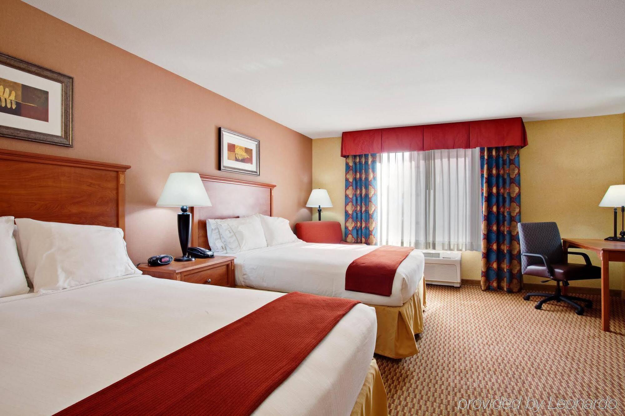 Holiday Inn Express Ontario By Ihg Creekside Exterior foto